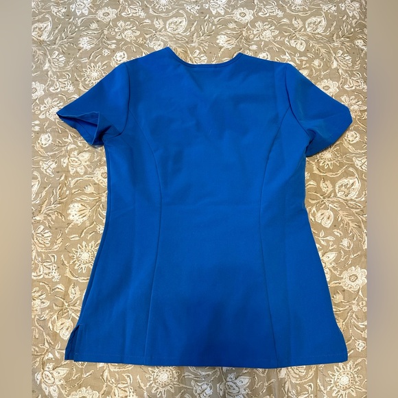 Figs Catarina slim one pocket scrub top - Picture 2 of 2